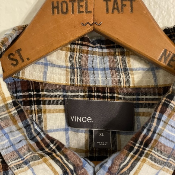 Vince - Long Sleeve Button Up - Tartan Plaid - 100% Linen - Size XL - Picture 4 of 5